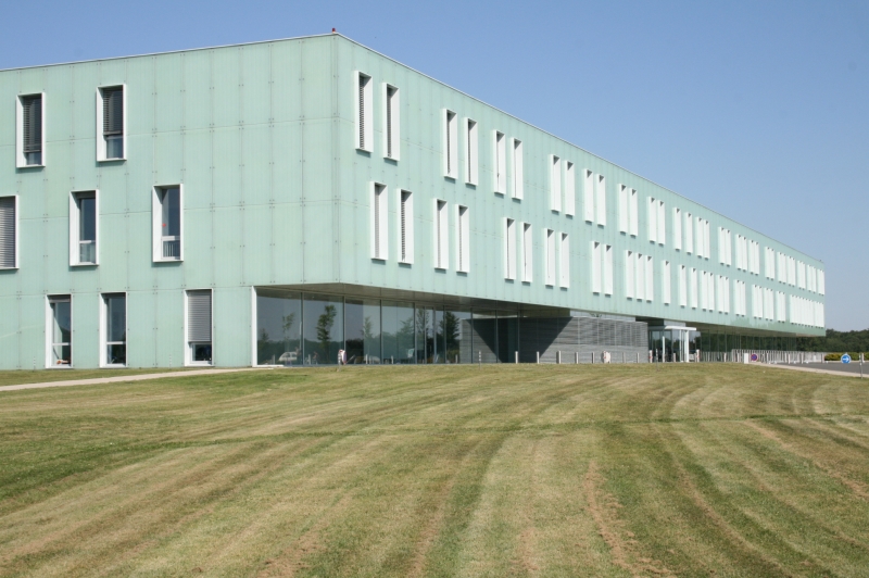 Le centre hospitalier Sarthe et Loir né de la fusion des établissments de Sablé et La Flèche en 2007.