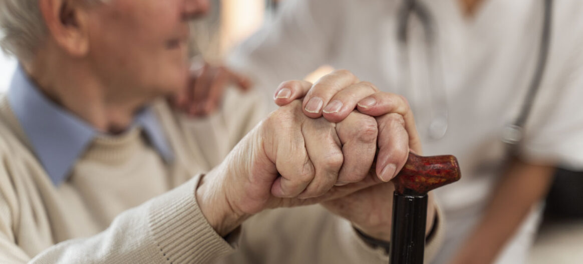 Equipe mobile de gériatrie territoriale (EMGT)